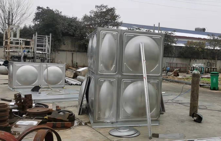 桂林不锈钢保温水箱的构成和保温层的材质